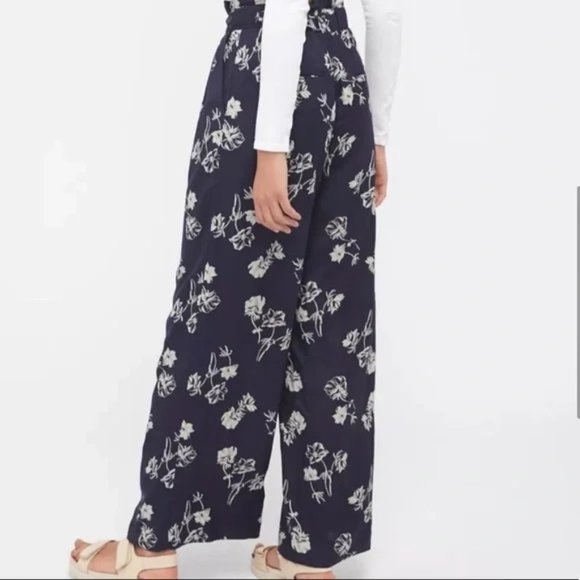 Urban Outfitters Diane Floral Paperbag Wide Leg Pants Size 6 - Picture 3 of 11